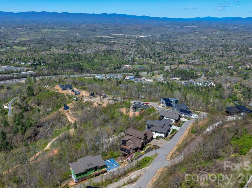 179 Serenity Ridge Trail, Asheville, NC 28804.  MLS# CAR4361567, YatesRealty ID 22729. 