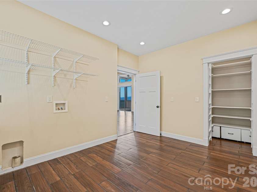 179 Serenity Ridge Trail, Asheville, NC 28804.  MLS# CAR4361567, YatesRealty ID 22729. 