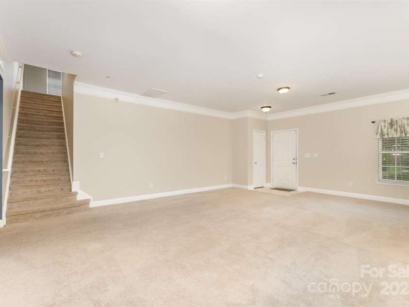 237 Lylic Woods Drive, Fort Mill, SC 29715.  MLS# CAR4268225, YatesRealty ID 22729. 