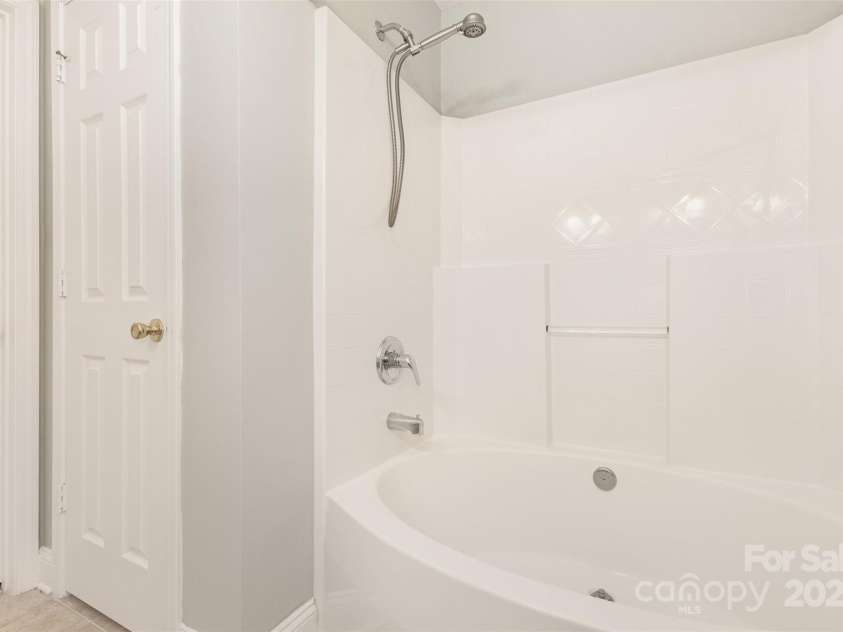 237 Lylic Woods Drive, Fort Mill, SC 29715.  MLS# CAR4268225, YatesRealty ID 22729. 