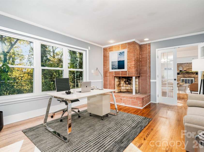 1118 Jenkins Drive, Charlotte, NC 28212.  MLS# CAR4314776, YatesRealty ID 2273. 