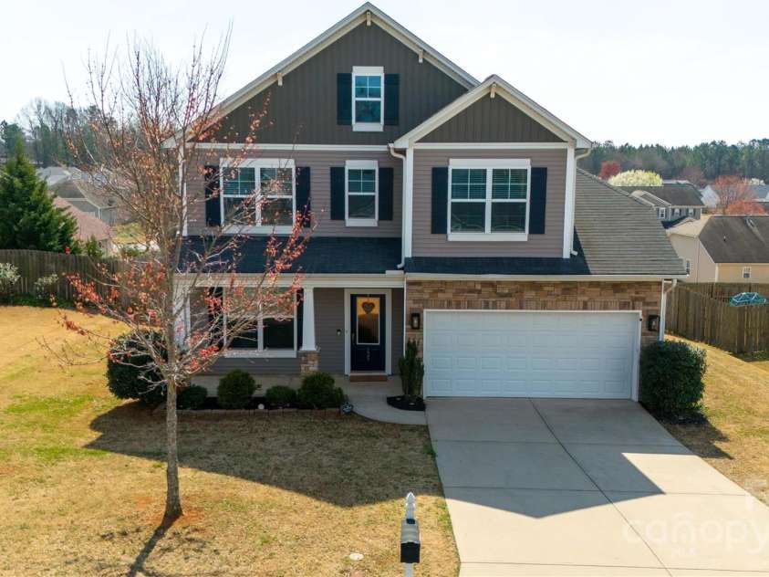 535 Branch Wood Drive, Boiling Springs, SC 29316.  MLS# CAR4235459, YatesRealty ID 2273. 