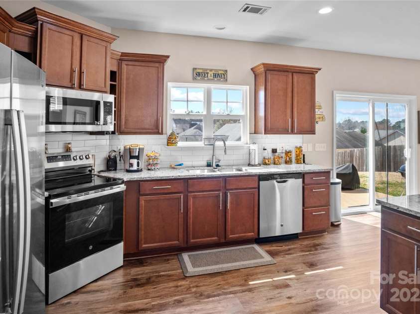 535 Branch Wood Drive, Boiling Springs, SC 29316.  MLS# CAR4235459, YatesRealty ID 2273. 