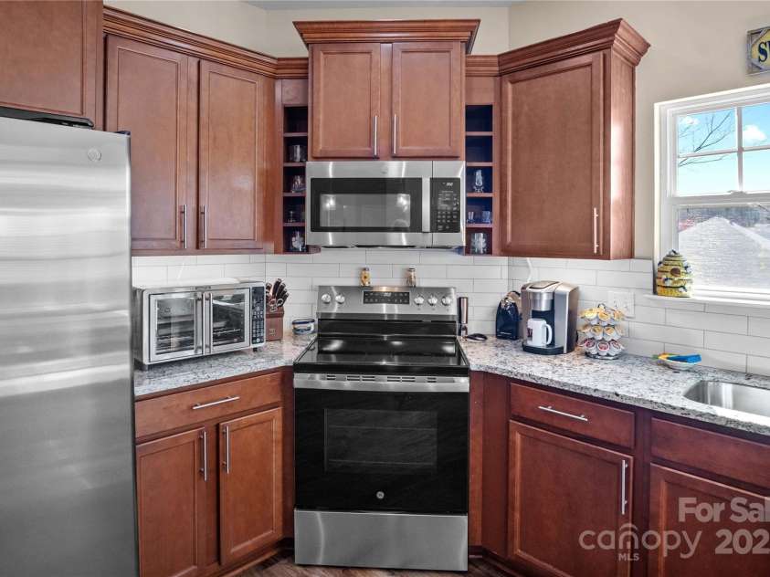 535 Branch Wood Drive, Boiling Springs, SC 29316.  MLS# CAR4235459, YatesRealty ID 2273. 