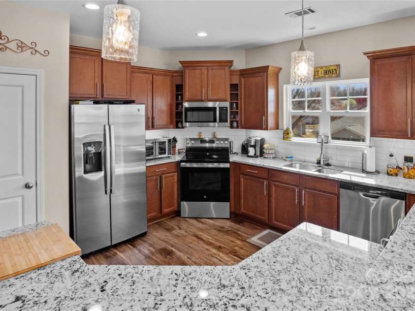 535 Branch Wood Drive, Boiling Springs, SC 29316.  MLS# CAR4235459, YatesRealty ID 2273. 