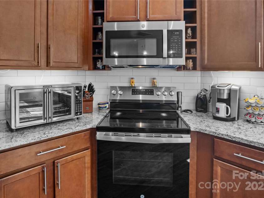 535 Branch Wood Drive, Boiling Springs, SC 29316.  MLS# CAR4235459, YatesRealty ID 2273. 