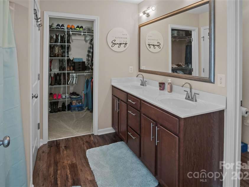 535 Branch Wood Drive, Boiling Springs, SC 29316.  MLS# CAR4235459, YatesRealty ID 2273. 