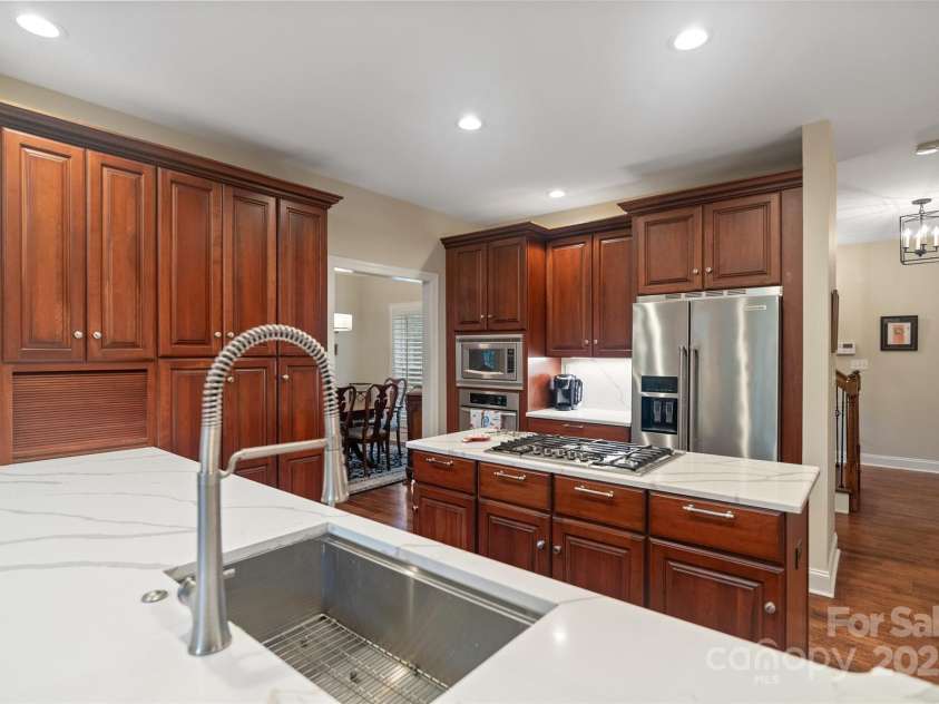 23 Tanglewood Road, Clover, SC 29710.  MLS# CAR4270527, YatesRealty ID 22730. 