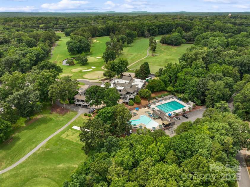 23 Tanglewood Road, Clover, SC 29710.  MLS# CAR4270527, YatesRealty ID 22730. 