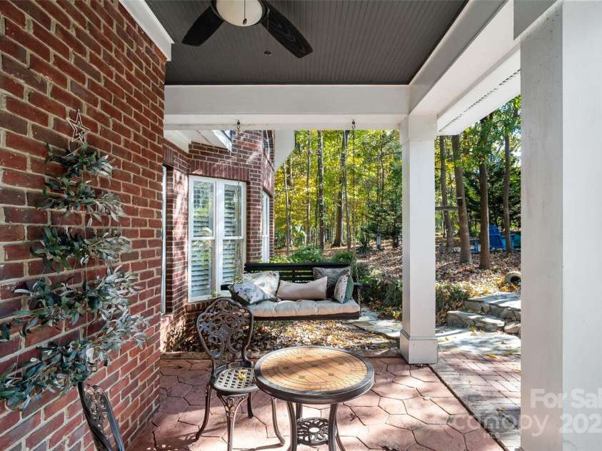 23 Tanglewood Road, Clover, SC 29710.  MLS# CAR4270527, YatesRealty ID 22730. 