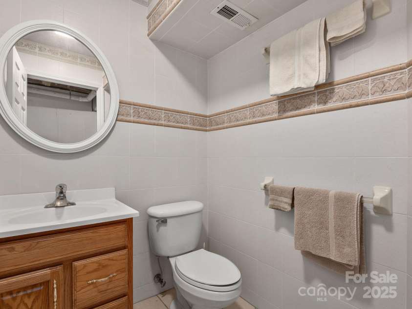 132 Rabbit Ham Road, Leicester, NC 28748.  MLS# CAR4270318, YatesRealty ID 22731. 