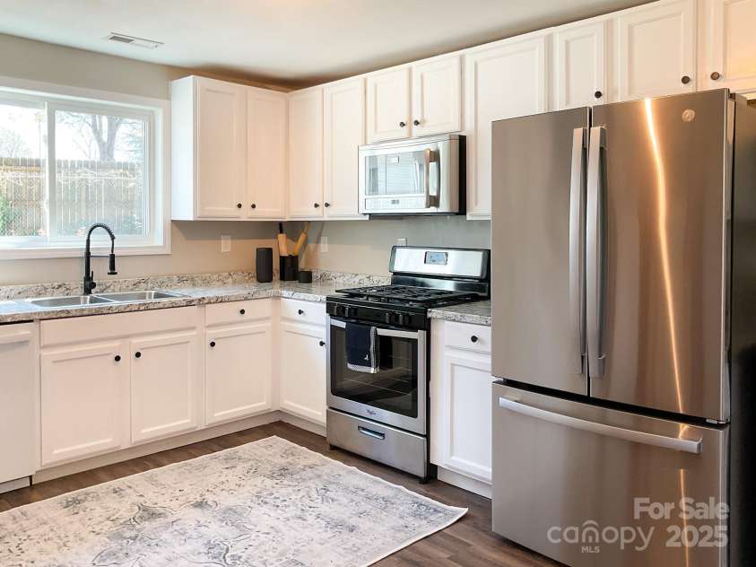 6 Littlefield Street, Inman, SC 29349.  MLS# CAR4234138, YatesRealty ID 22732. 