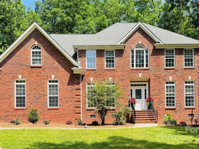 763 Evans Manor Drive, Weddington, NC 28104.  MLS# CAR4261345, YatesRealty ID 22735. 