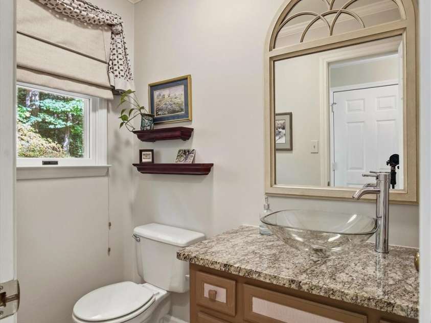105 Horse Shoe Lane, Morganton, NC 28655.  MLS# CAR4377621, YatesRealty ID 22736. 