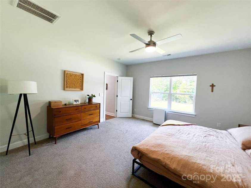 205 Spring Creek Drive, Mount Holly, NC 28120.  MLS# CAR4272747, YatesRealty ID 22737. 