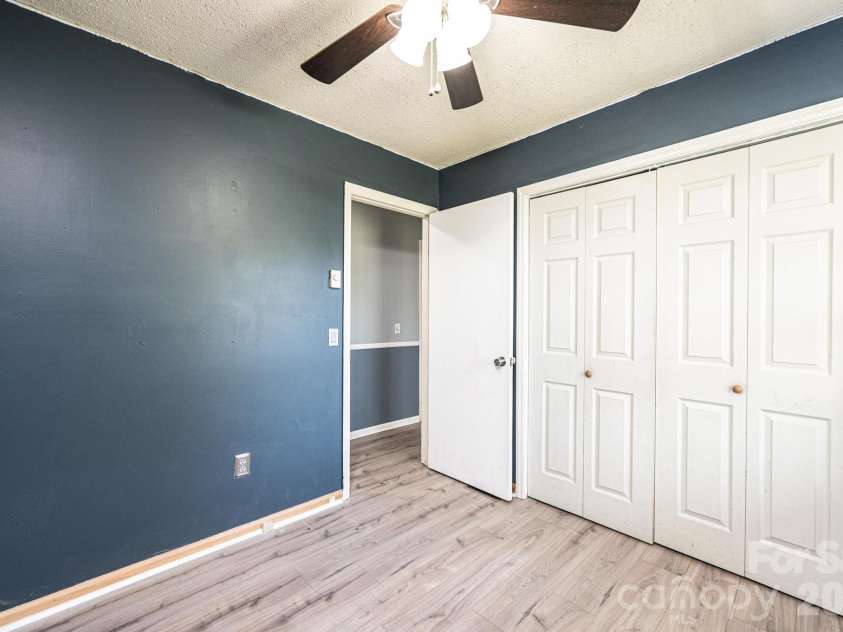 2681 Tumbleweed Drive, Lenoir, NC 28645.  MLS# CAR4362488, YatesRealty ID 22737. 