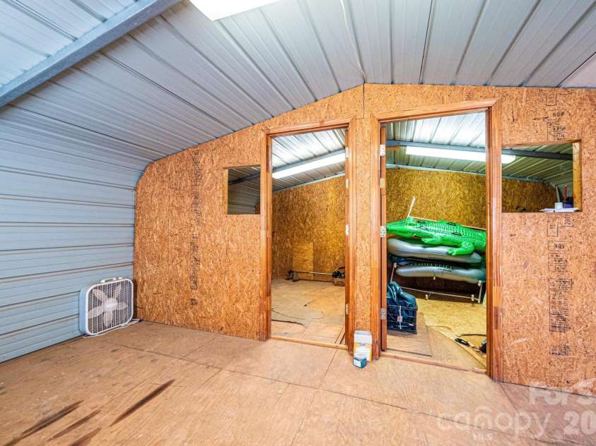 2681 Tumbleweed Drive, Lenoir, NC 28645.  MLS# CAR4362488, YatesRealty ID 22737. 