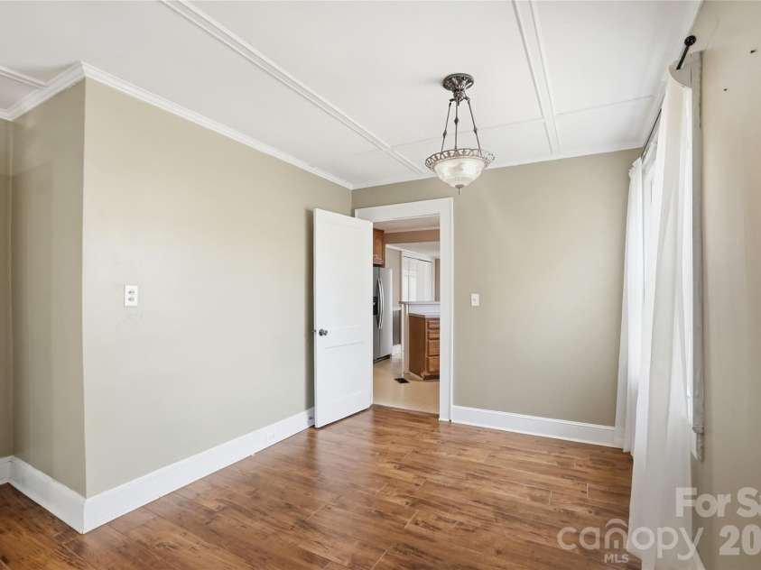 208 Jackson Terrace, Clover, SC 29710.  MLS# CAR4371791, YatesRealty ID 22738. 