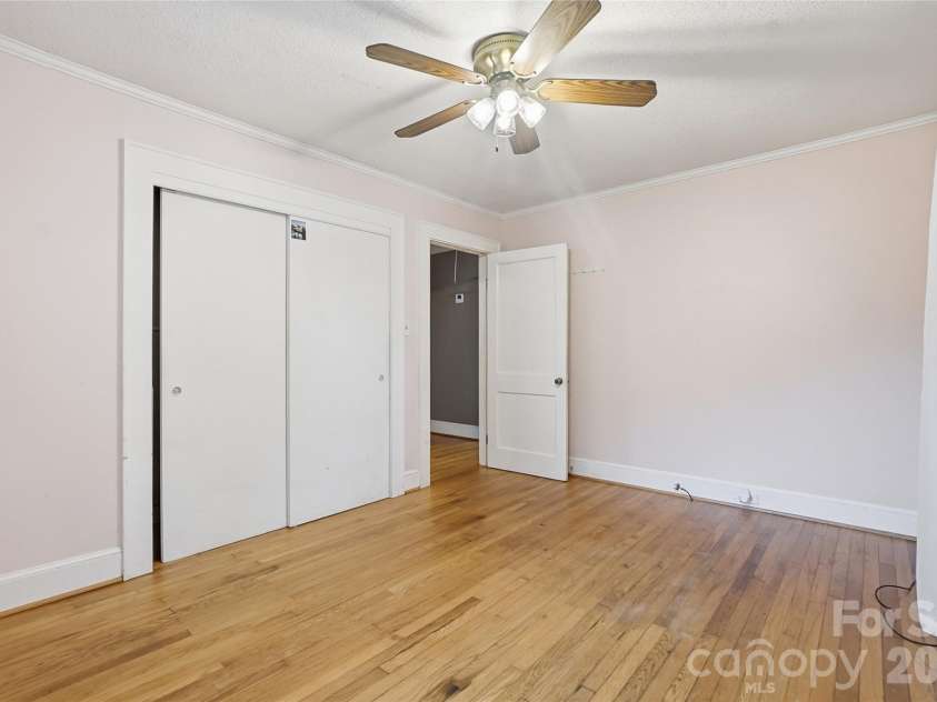 208 Jackson Terrace, Clover, SC 29710.  MLS# CAR4371791, YatesRealty ID 22738. 