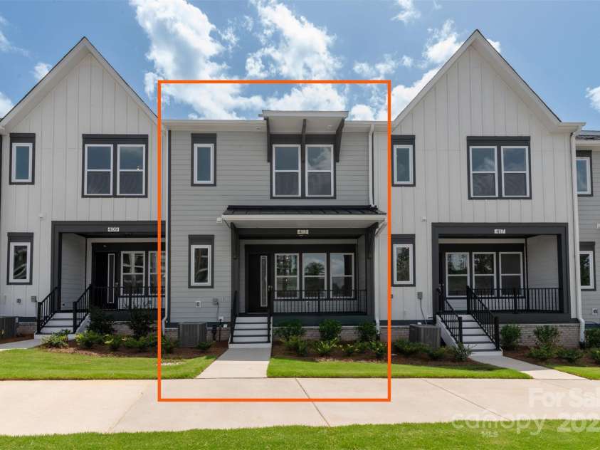 413 Prine Place, Charlotte, NC 28213.  MLS# CAR4112669, YatesRealty ID 22738. 