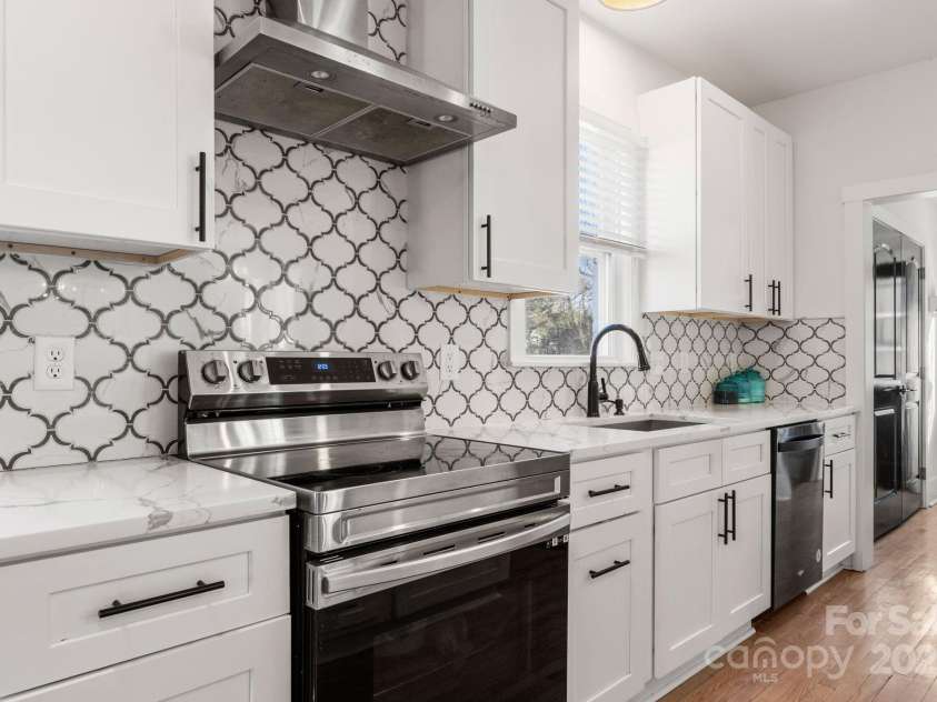 303 Greene Street, Wadesboro, NC 28170.  MLS# CAR4216976, YatesRealty ID 2274. 