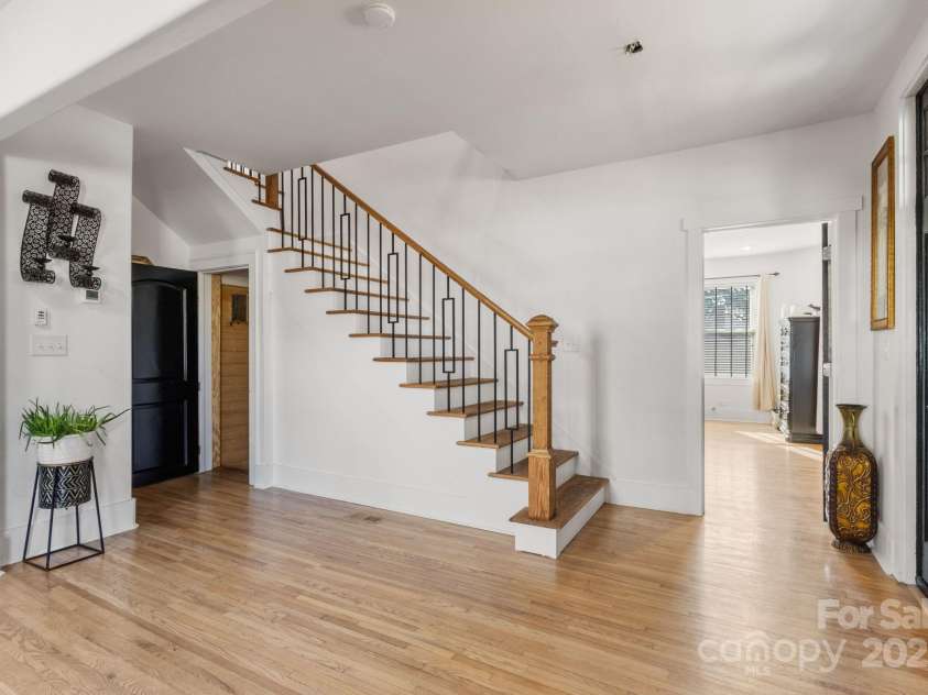 303 Greene Street, Wadesboro, NC 28170.  MLS# CAR4216976, YatesRealty ID 2274. 