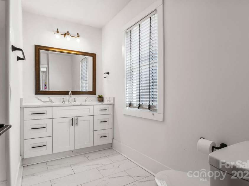 303 Greene Street, Wadesboro, NC 28170.  MLS# CAR4216976, YatesRealty ID 2274. Ensuite