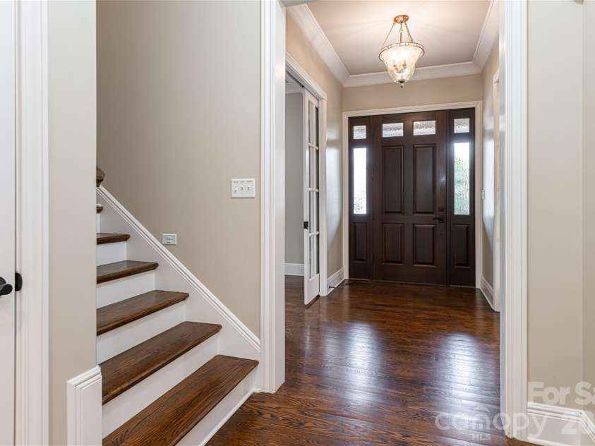 5 Cleftridge Court, Asheville, NC 28803.  MLS# CAR4347455, YatesRealty ID 2274. 