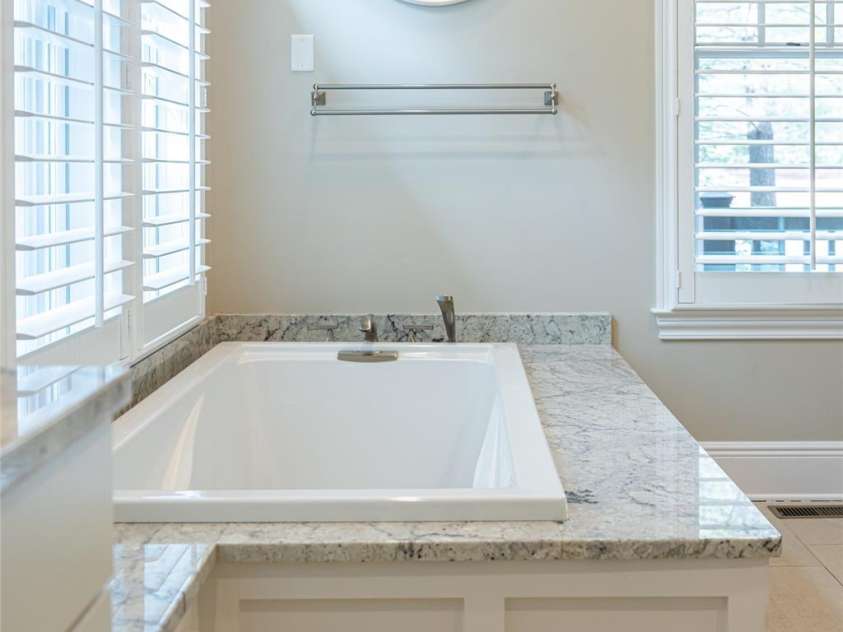 5 Cleftridge Court, Asheville, NC 28803.  MLS# CAR4347455, YatesRealty ID 2274. 