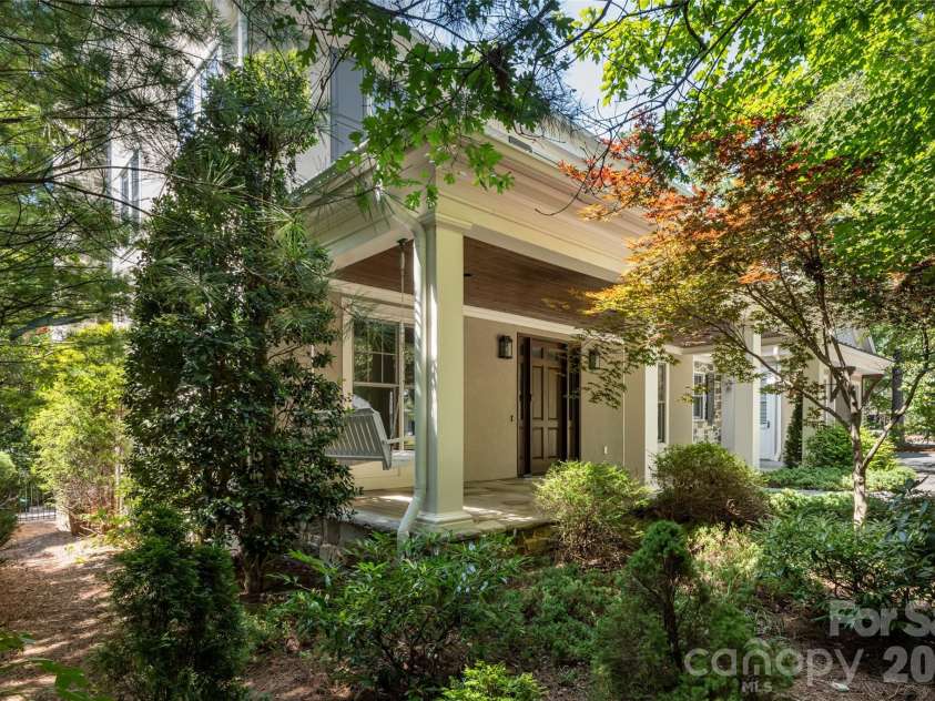 5 Cleftridge Court, Asheville, NC 28803.  MLS# CAR4347455, YatesRealty ID 2274. 