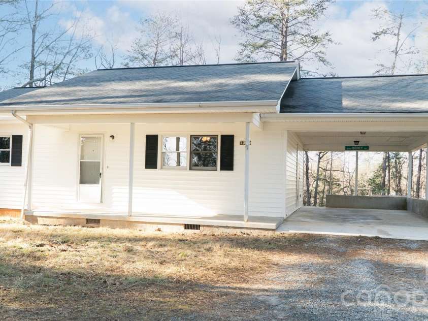 7340 Downs Avenue, Connelly Springs, NC 28612.  MLS# CAR4336042, YatesRealty ID 2274. 