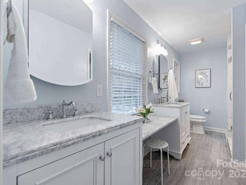 3808 Severn Avenue, Charlotte, NC 28210.  MLS# CAR4234793, YatesRealty ID 22740. 