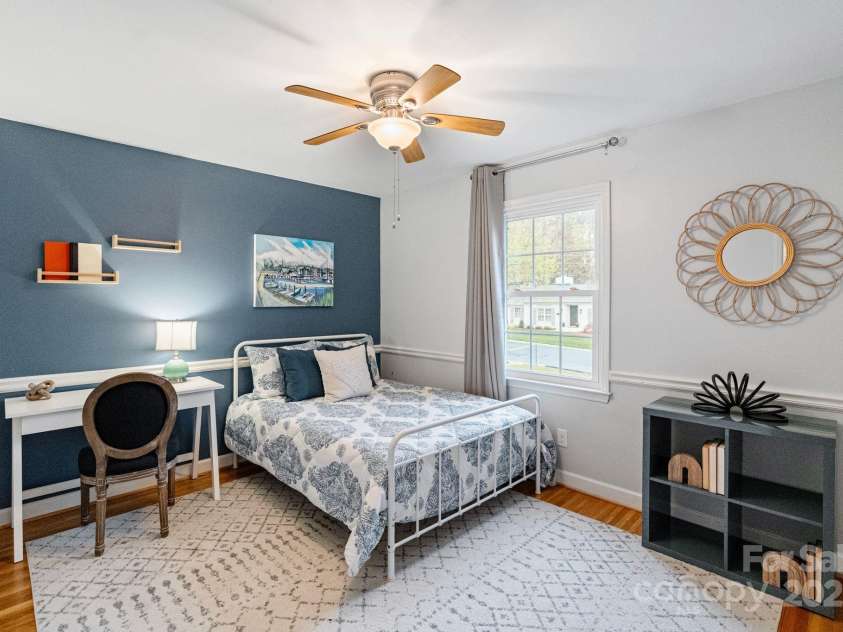 3808 Severn Avenue, Charlotte, NC 28210.  MLS# CAR4234793, YatesRealty ID 22740. 