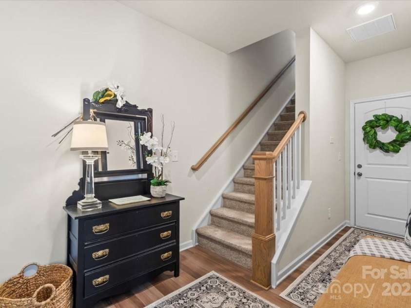 15018 Camus Court, Charlotte, NC 28227.  MLS# CAR4239703, YatesRealty ID 22741. Foyer