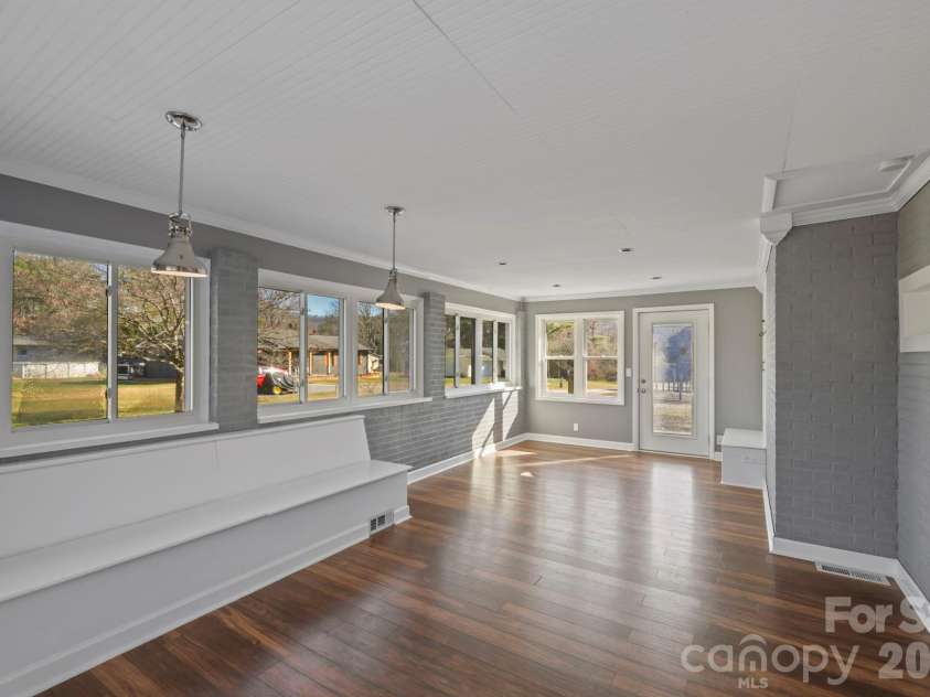 68 Lisam Way, Etowah, NC 28729.  MLS# CAR4324648, YatesRealty ID 22741. 