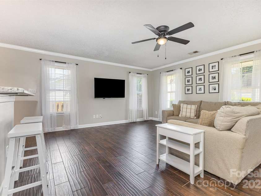 197 Devon Forest Drive, Mooresville, NC 28115.  MLS# CAR4257571, YatesRealty ID 22744. 