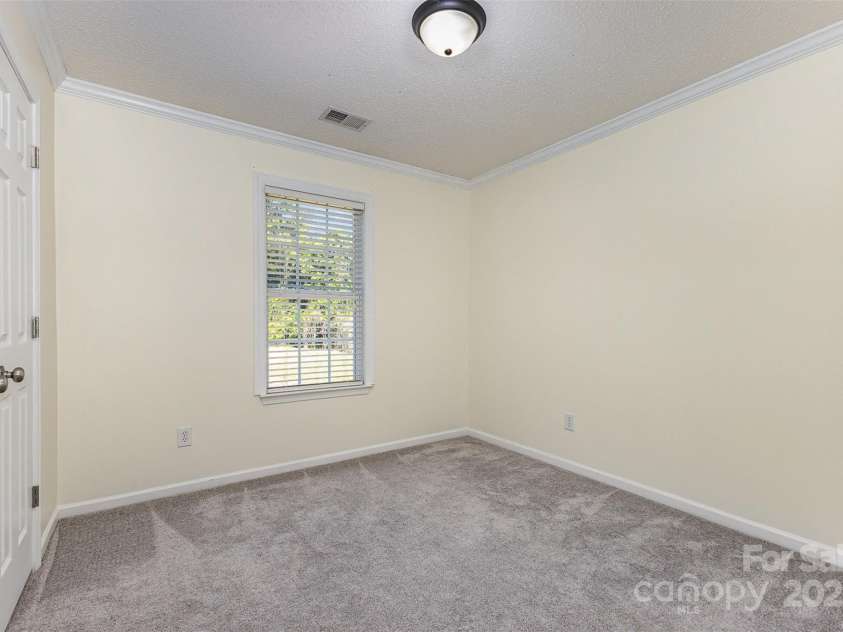 197 Devon Forest Drive, Mooresville, NC 28115.  MLS# CAR4257571, YatesRealty ID 22744. 