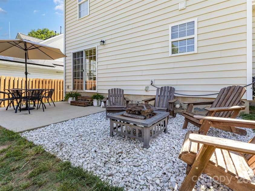 197 Devon Forest Drive, Mooresville, NC 28115.  MLS# CAR4257571, YatesRealty ID 22744. 