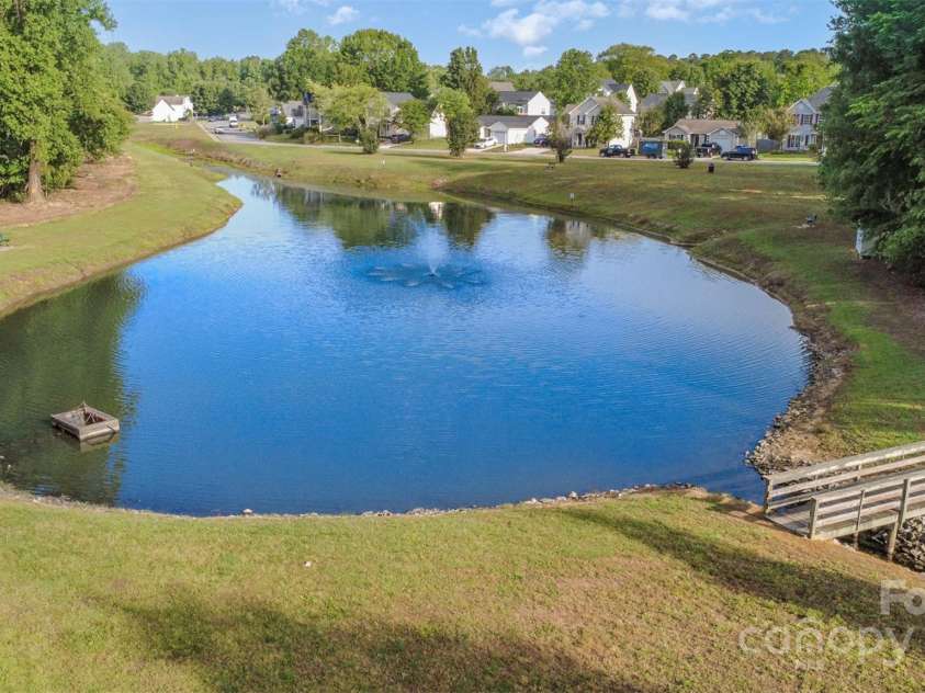 197 Devon Forest Drive, Mooresville, NC 28115.  MLS# CAR4257571, YatesRealty ID 22744. 