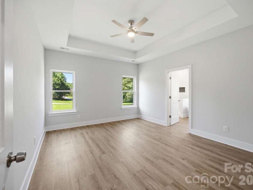1213 Creekside Drive, Conover, NC 28613.  MLS# CAR4404512, YatesRealty ID 22746. 