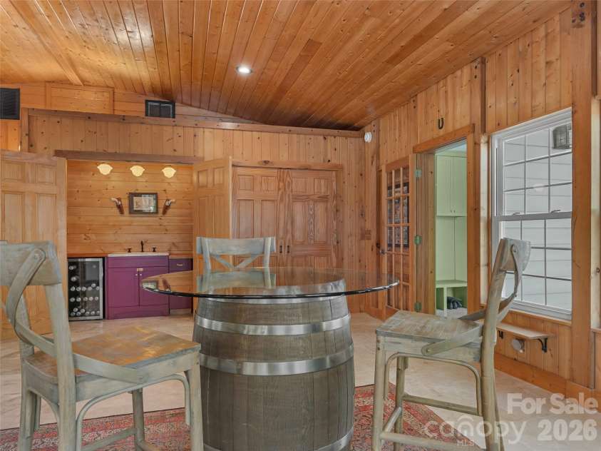 505 Country Club Road, Brevard, NC 28712.  MLS# CAR4311828, YatesRealty ID 2275. 