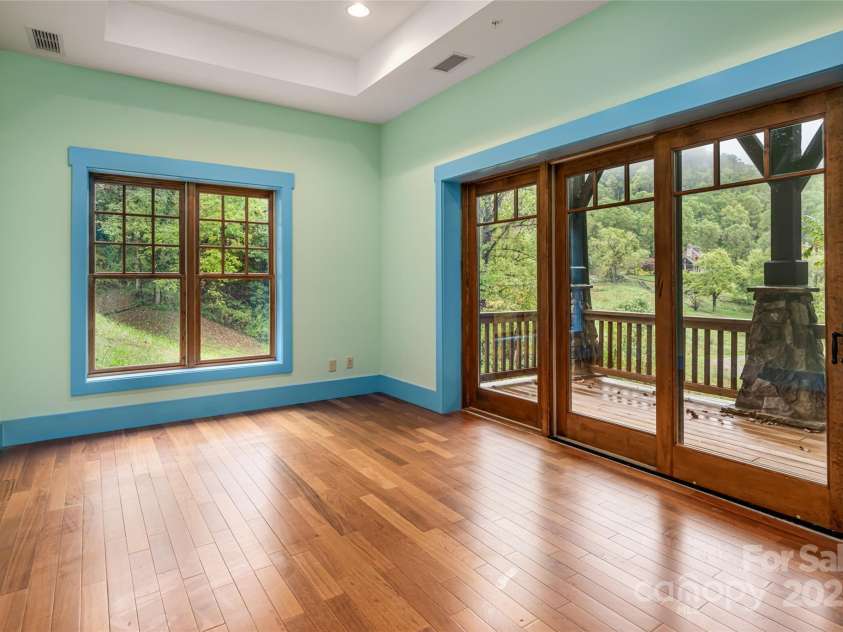 635 Whisper Mountain Drive, Leicester, NC 28748.  MLS# CAR4302796, YatesRealty ID 2275. 