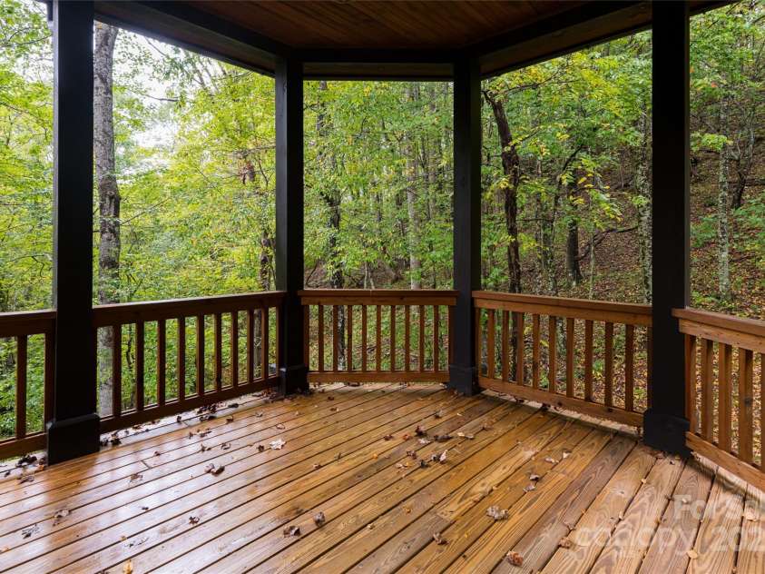 635 Whisper Mountain Drive, Leicester, NC 28748.  MLS# CAR4302796, YatesRealty ID 2275. 