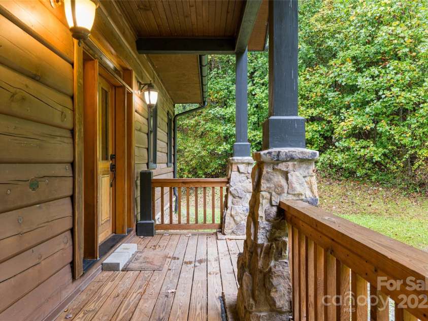 635 Whisper Mountain Drive, Leicester, NC 28748.  MLS# CAR4302796, YatesRealty ID 2275. 