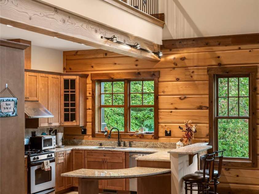 635 Whisper Mountain Drive, Leicester, NC 28748.  MLS# CAR4302796, YatesRealty ID 2275. 