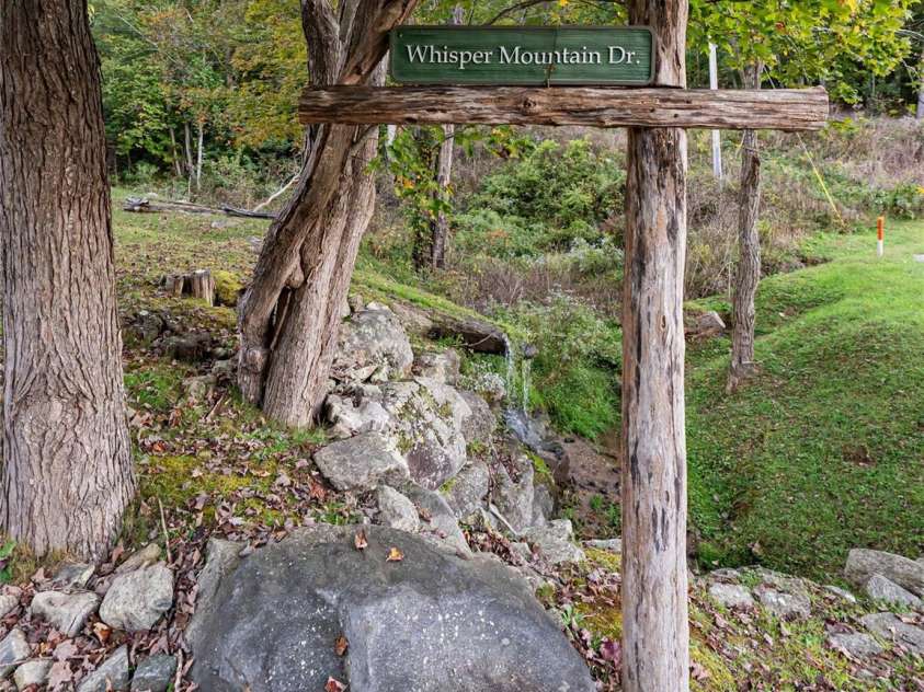 635 Whisper Mountain Drive, Leicester, NC 28748.  MLS# CAR4302796, YatesRealty ID 2275. Welcome To Whisper Mountain 