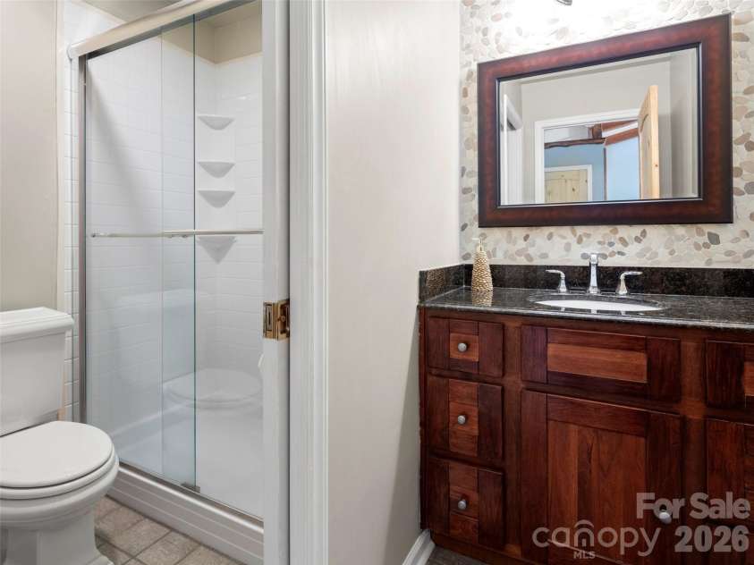 408 Windswept Drive, Asheville, NC 28801.  MLS# CAR4374241, YatesRealty ID 22750. 