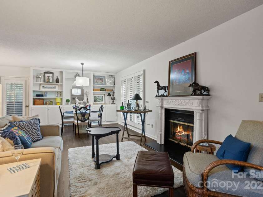 55 Diamond Ridge Lane, Columbus, NC 28722.  MLS# CAR4311439, YatesRealty ID 22751. 