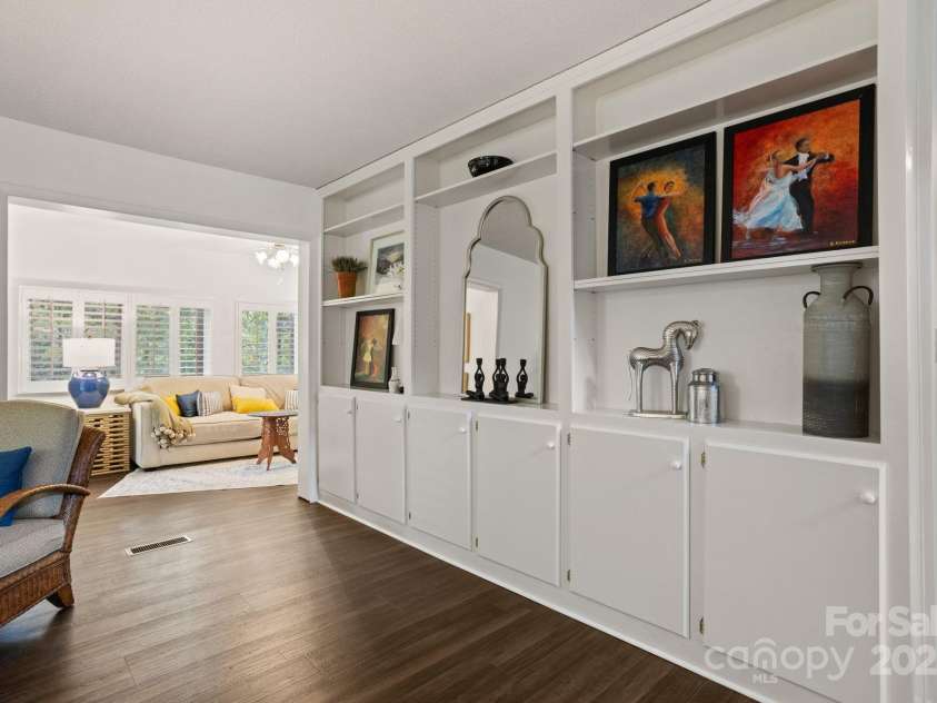 55 Diamond Ridge Lane, Columbus, NC 28722.  MLS# CAR4311439, YatesRealty ID 22751. 