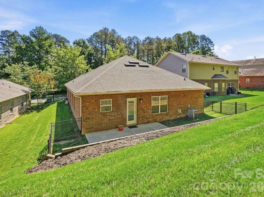 6144 Silver Chime Way, Huntersville, NC 28078.  MLS# CAR4379703, YatesRealty ID 22751. Back View